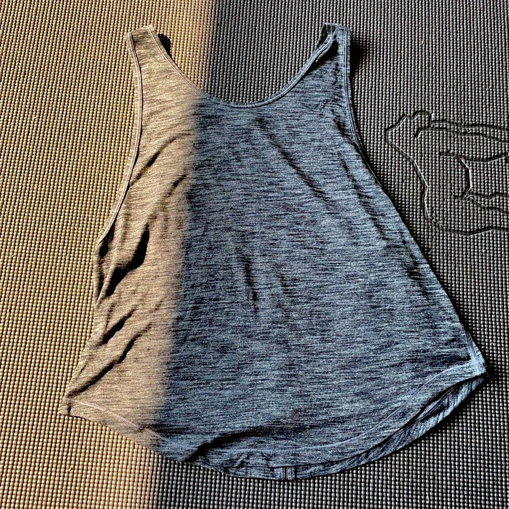 Lululemon Grey Tank - size 4